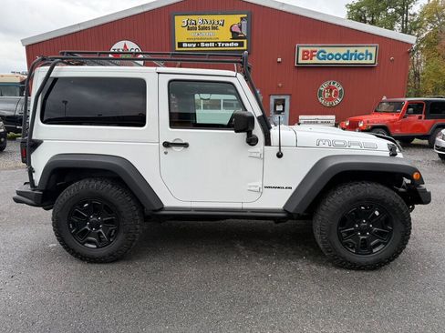 Used 2013 Jeep Wrangler Sahara image 2