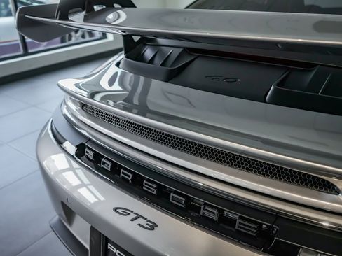 Certified 2026 Porsche 911 GT3 image 33