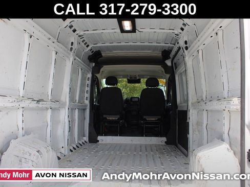 Used 2025 RAM ProMaster 2500 w/ Convenience Group FWD image 10