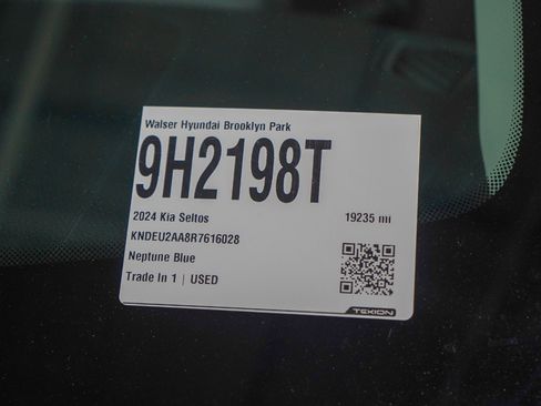 Used 2024 Kia Seltos S FWD image 31
