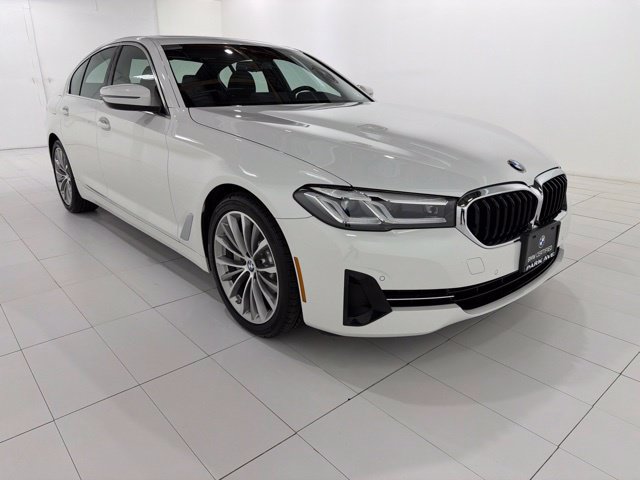 Certified 2023 BMW 530i xDrive w/ Convenience Package AWD/4WD image 7