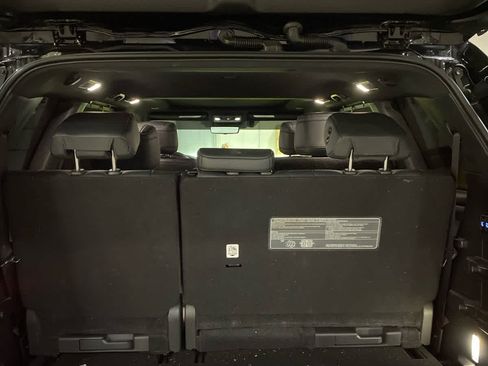 Used 2024 Toyota Sequoia Platinum image 7