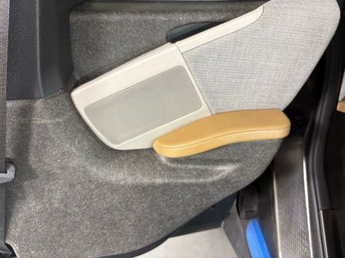 Used 2017 BMW i3 image 47