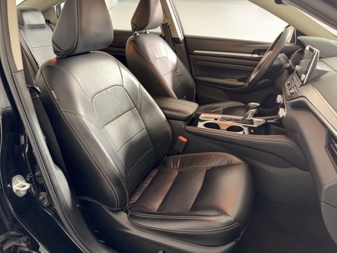 Used 2020 Nissan Altima 2.5 SL FWD image 27