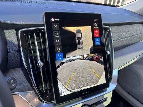 New 2026 Volvo XC90 B6 Ultra image 21