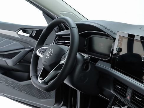 New 2026 Volkswagen Jetta SEL FWD image 34