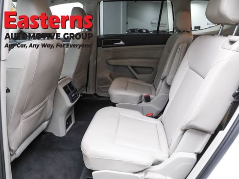 Used 2019 Volkswagen Atlas SE w/ Towing Package image 21