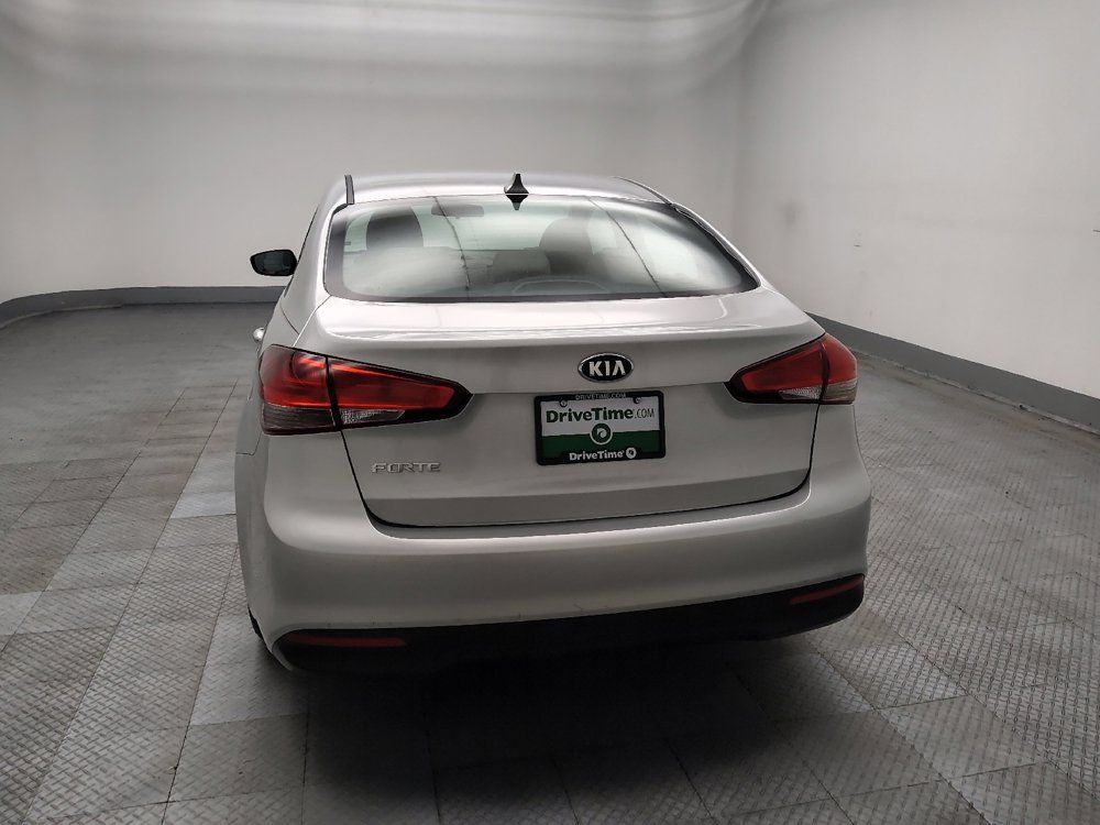 Used 2018 Kia Forte LX FWD image 6