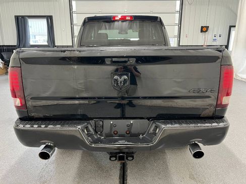 Used 2014 RAM 1500 Express w/ Black Ram 1500 Express Group AWD/4WD image 5