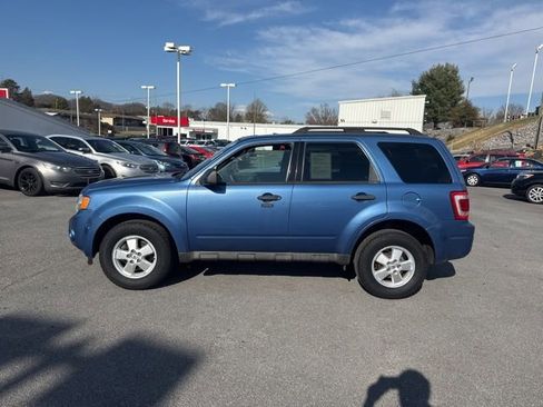 Used 2010 Ford Escape XLT image 5