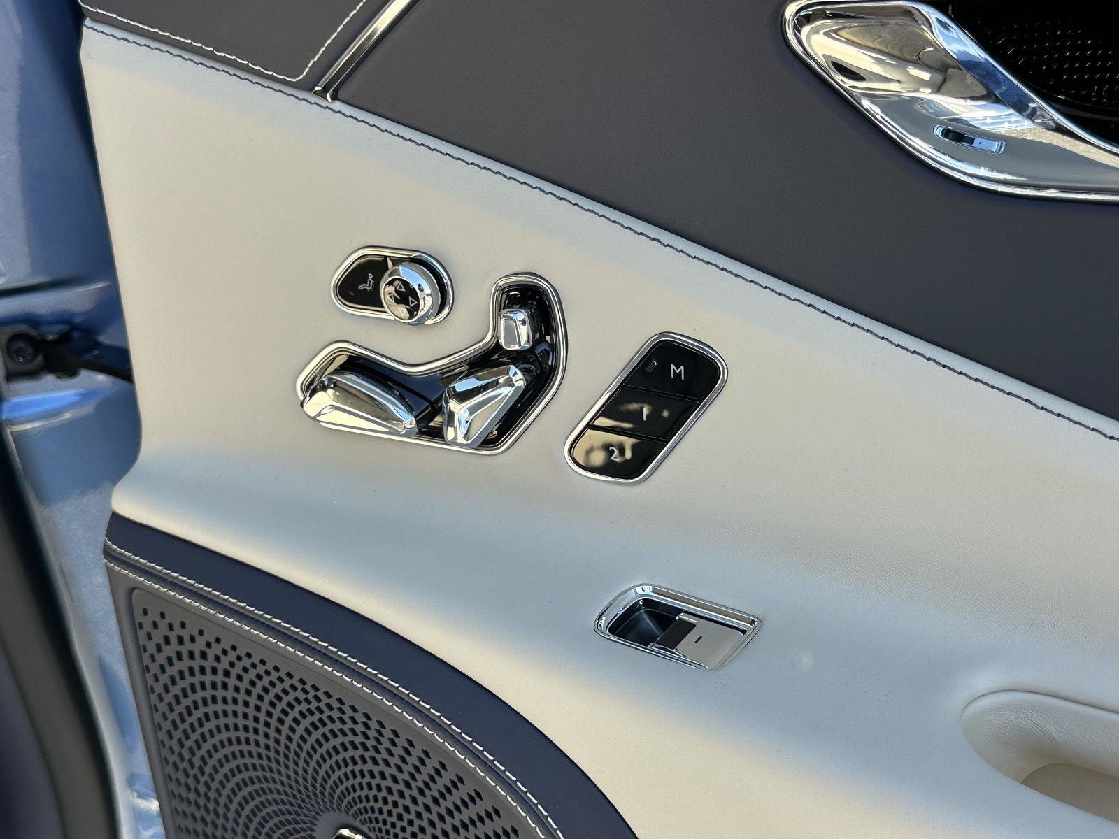 New 2027 Bentley Flying Spur AWD/4WD image 22