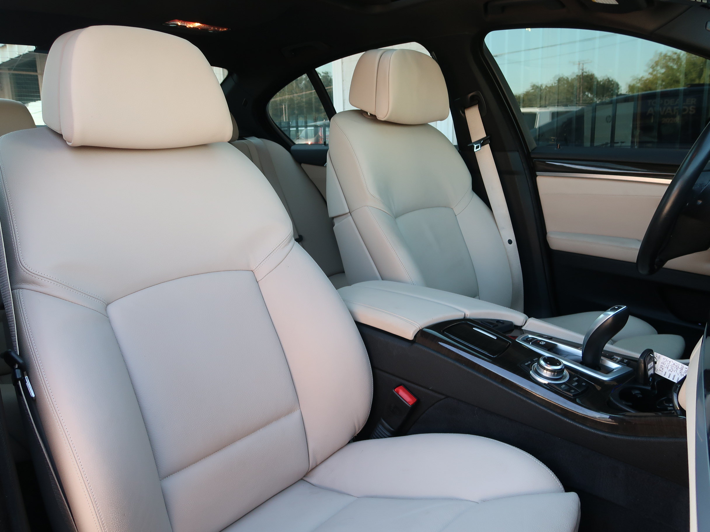 Used 2012 BMW 528i Sedan RWD image 17