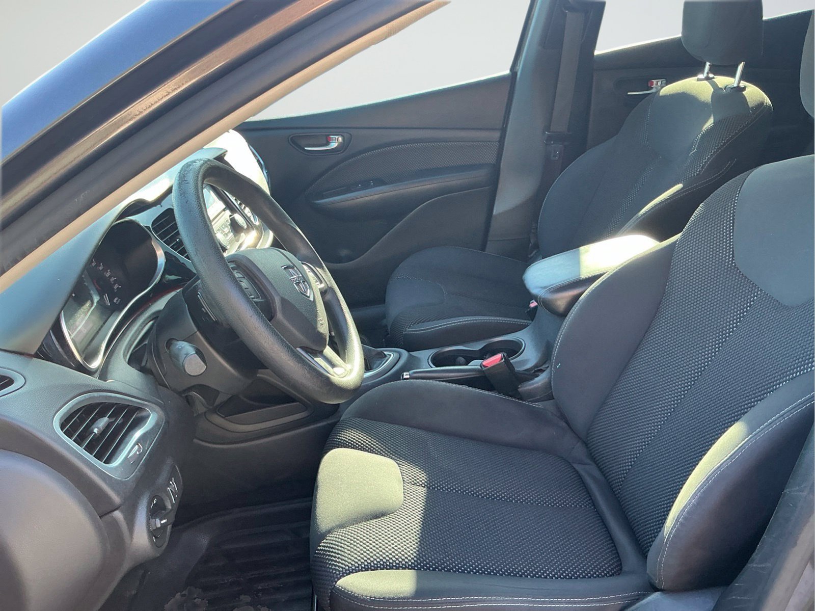 Used 2016 Dodge Dart SXT FWD image 10