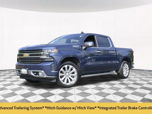 Used 2019 Chevrolet Silverado 1500 High Country w/ Technology Package image 2