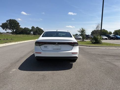 New 2026 Honda Accord LX image 4