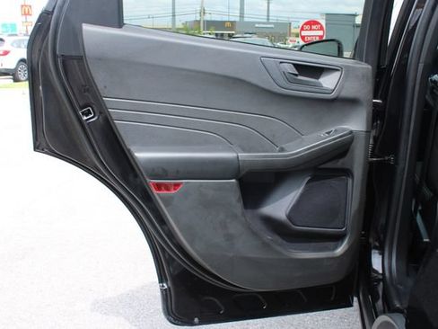 Used 2023 Ford Escape Active AWD/4WD image 29