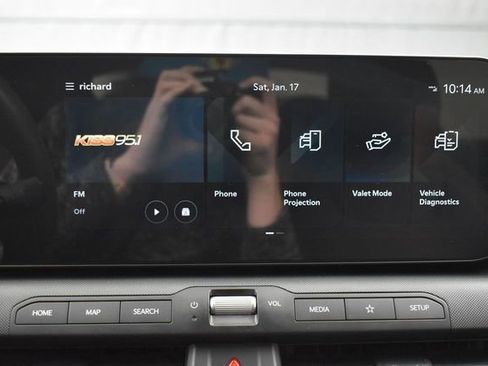 Used 2025 Kia K4 FWD image 18