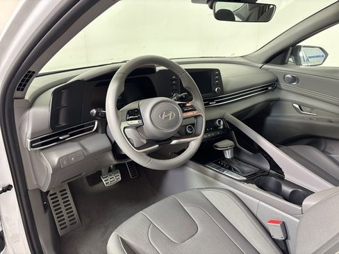 New 2026 Hyundai Elantra SEL Sport Premium w/ Cargo Package FWD image 15