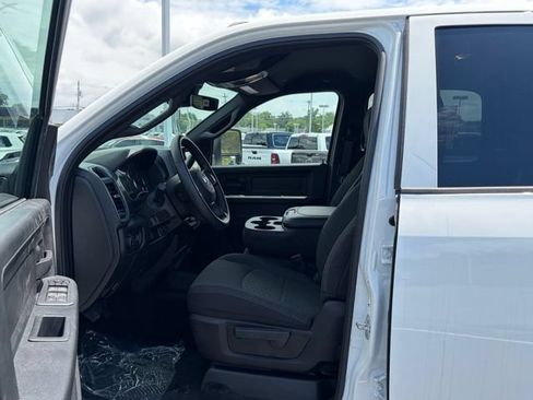 New 2026 RAM 2500 Tradesman AWD/4WD image 15