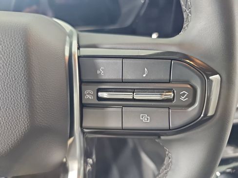 Certified 2025 Chevrolet Colorado LT w/ Advanced Trailering Package image 23