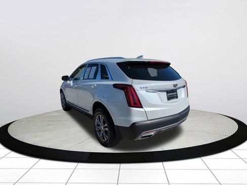Used 2021 Cadillac XT5 Premium Luxury image 5