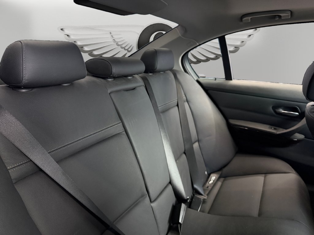 Used 2010 BMW 335i Sedan RWD image 22