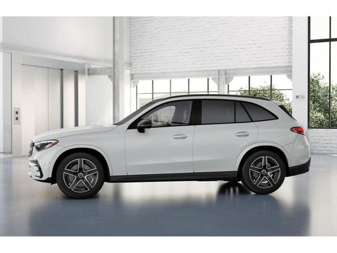 New 2026 Mercedes-Benz GLC 300 4MATIC image 35