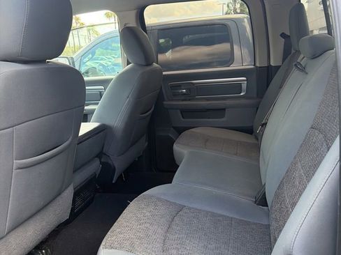 Used 2018 RAM 1500 Big Horn RWD image 14