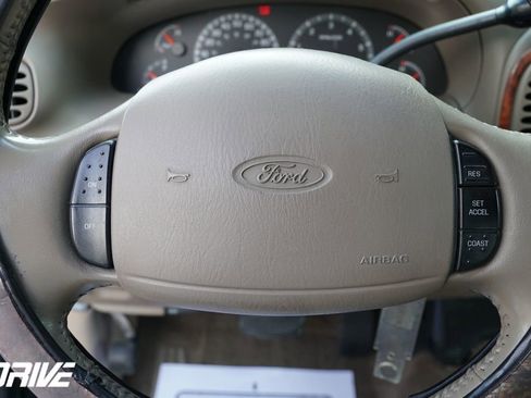 Used 2001 Ford F150 Lariat image 22