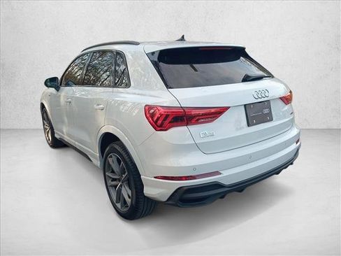 Certified 2025 Audi Q3 2.0T Premium w/ Convenience Package image 8