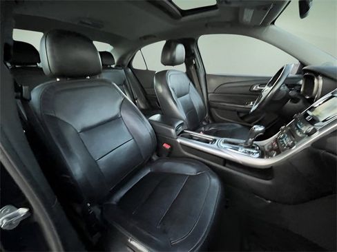 Used 2013 Chevrolet Malibu LTZ image 34