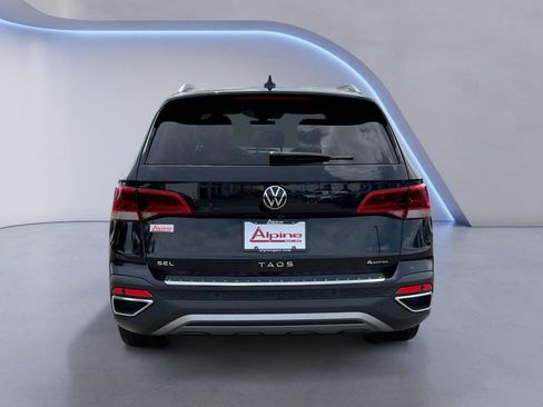 Used 2023 Volkswagen Taos SEL AWD/4WD image 4