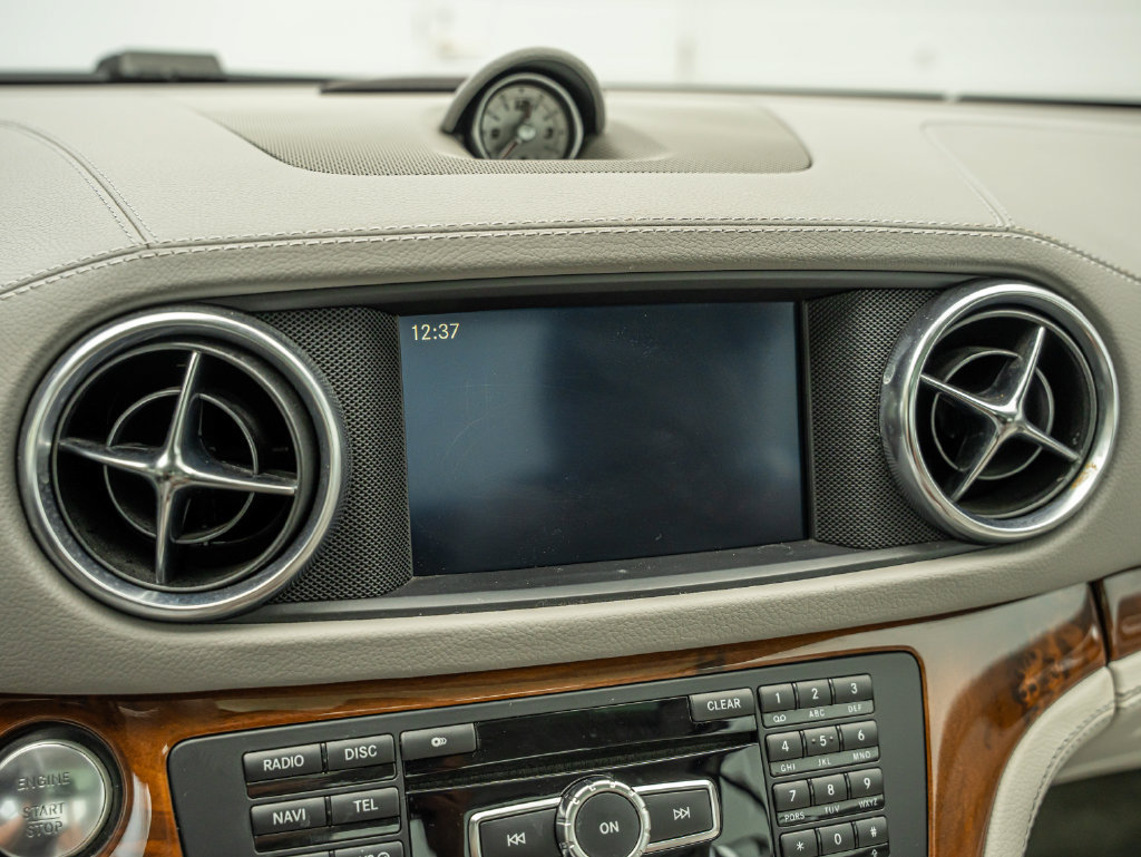 Used 2013 Mercedes-Benz SL 550 image 37