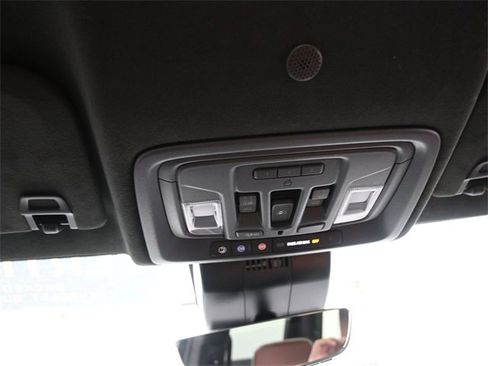 Certified 2024 GMC Sierra 1500 Denali Ultimate image 11