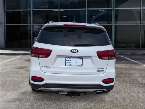 Used 2020 Kia Sorento EX FWD image 6