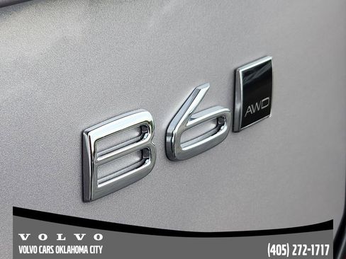 New 2026 Volvo XC90 B6 Plus w/ Protection Package Premier image 10