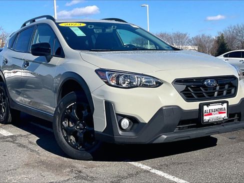 Used 2023 Subaru Crosstrek 2.0i Premium w/ Special Edition image 2