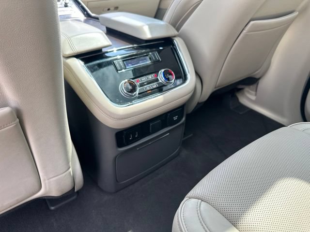 Used 2018 Lincoln Navigator Reserve w/ Technology Package AWD/4WD image 28