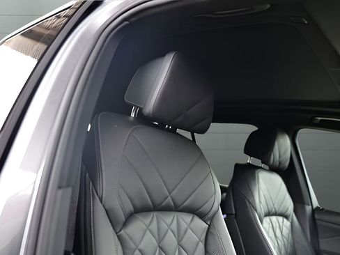 Used 2024 BMW X5 sDrive40i image 61