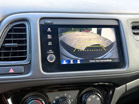 Used 2020 Honda HR-V Sport image 20