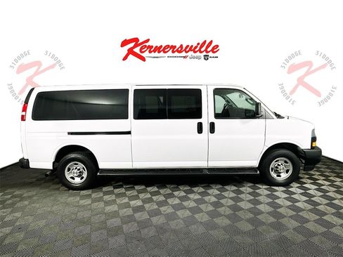 Used 2023 Chevrolet Express 3500 LS image 8