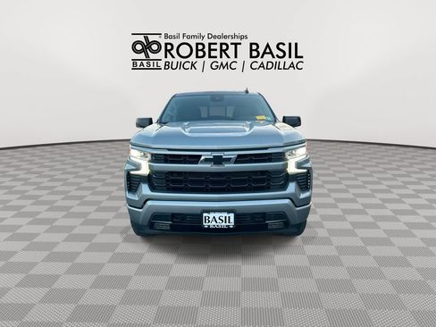 Used 2023 Chevrolet Silverado 1500 RST w/ Convenience Package II AWD/4WD image 3