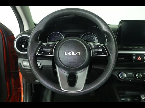Used 2023 Kia Forte LXS w/ LXS Technology Package FWD image 12