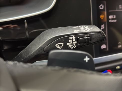 Used 2025 Audi Q3 2.0T Premium image 26