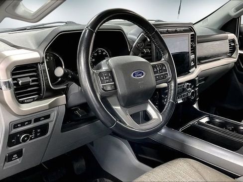 Used 2021 Ford F150 XLT w/ Equipment Group 302A High image 17