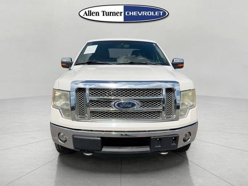 Used 2011 Ford F150 Lariat w/ Lariat Chrome Pkg AWD/4WD image 2