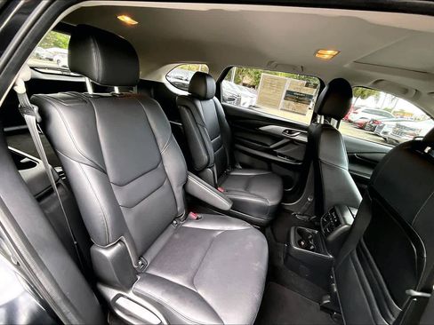 Used 2023 MAZDA CX-9 Touring image 19