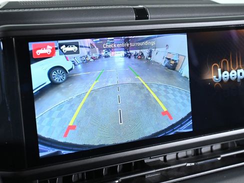 Used 2024 Jeep Wrangler High Altitude image 18