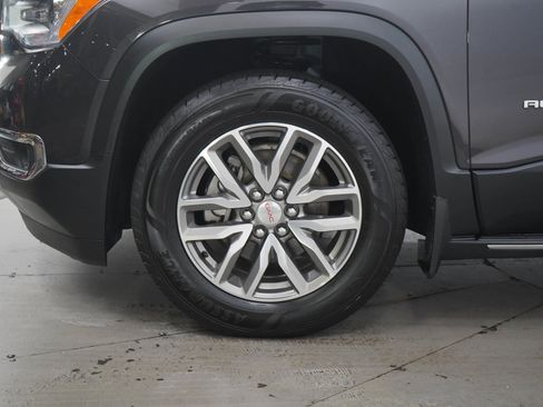Used 2018 GMC Acadia SLE AWD/4WD image 29
