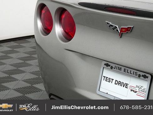 Used 2006 Chevrolet Corvette Convertible w/ Preferred Equipment Group image 36